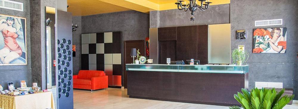 Hotel Paclà Avola Ngoại thất bức ảnh