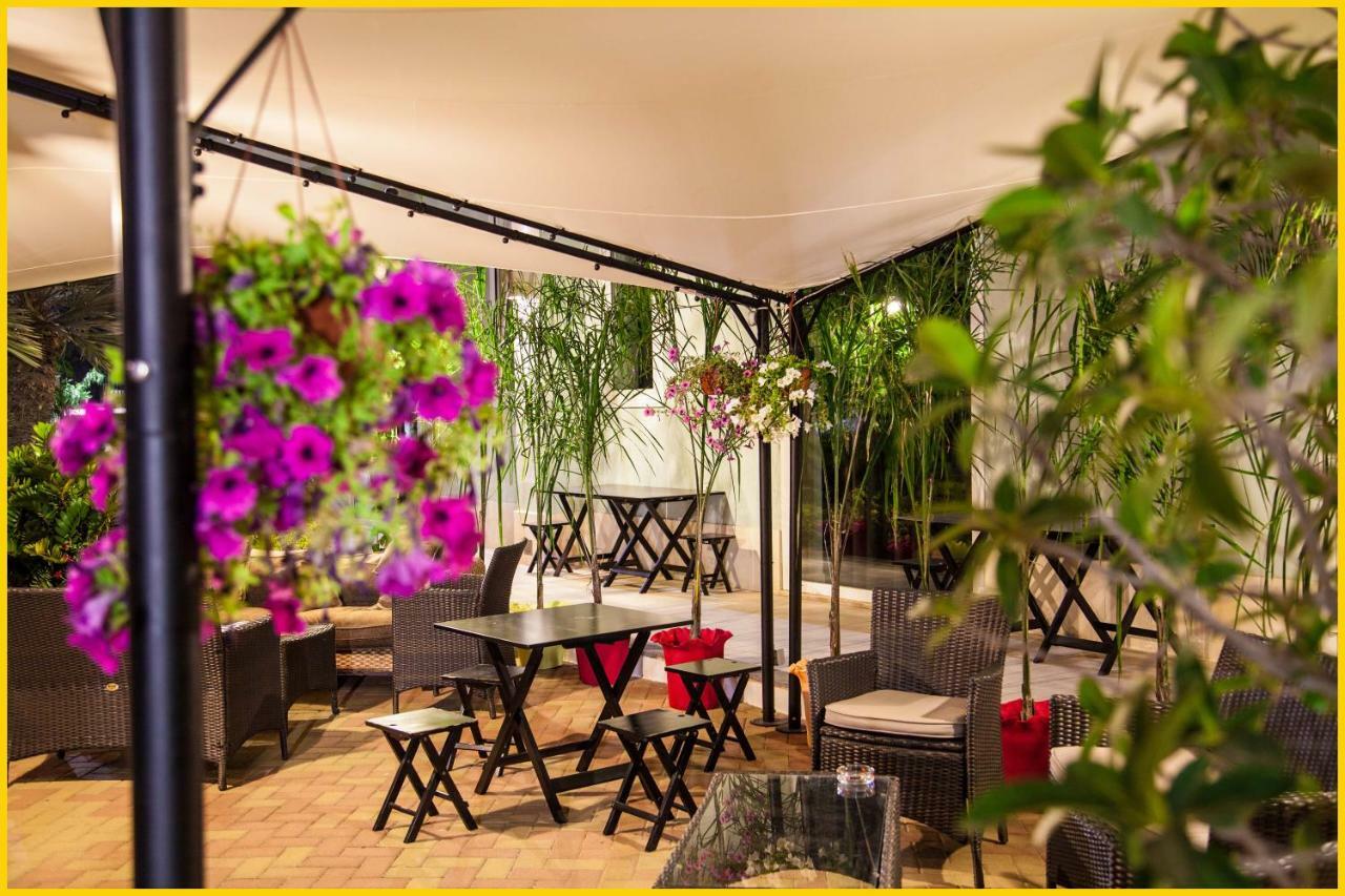 Hotel Paclà Avola Ngoại thất bức ảnh